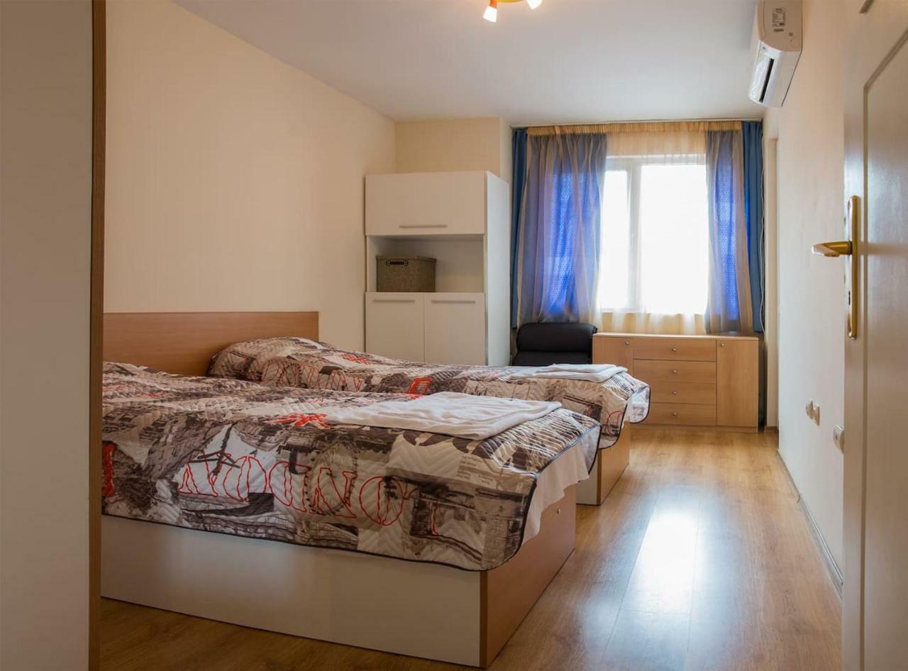 Glorious - 2-Bedroom Apartment Near Youth Hill By Flat Mаnager Пловдив Екстериор снимка